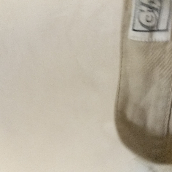 Shorts - Picture 4 of 8